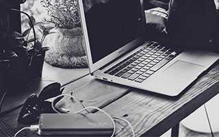 2025年21岁属什么生肖